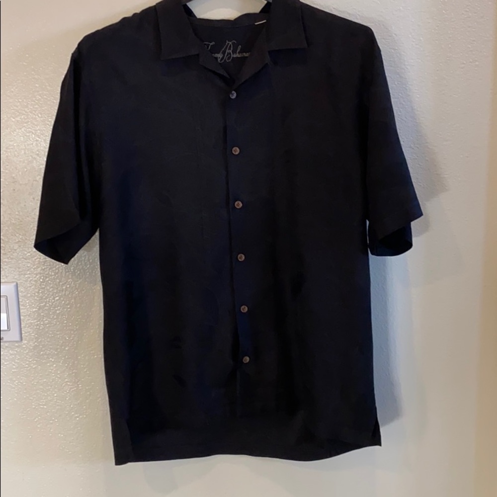 Tommy Bahama men’s Hawaiian Shirt